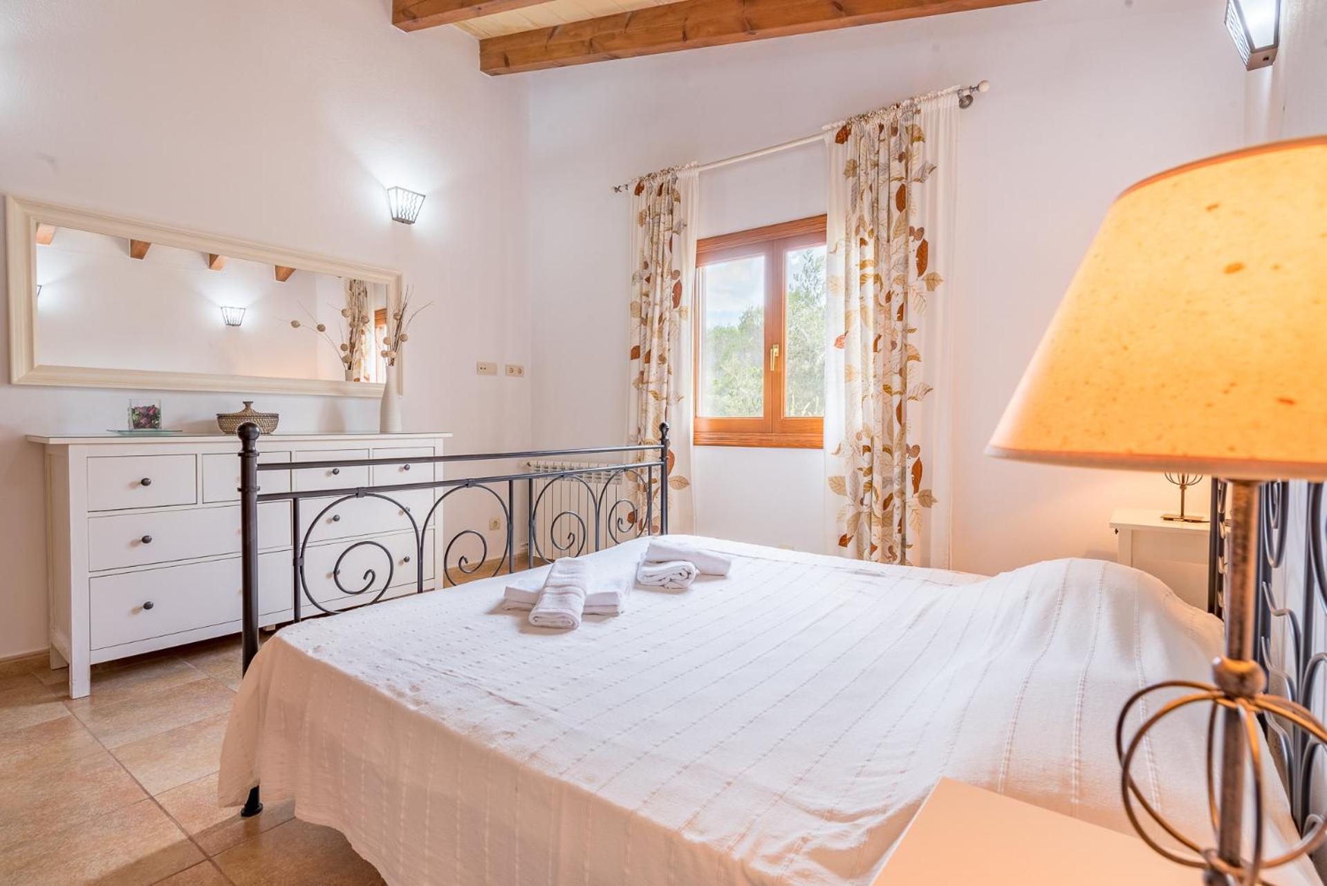 Ses Oliveres By Mallorca House Rent * Son Carrio (Llevant)